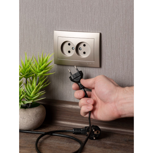 Валенсия лицевая панель розетка 2-местной б/з 10А кашемир с защ. штор. EKF PROxima