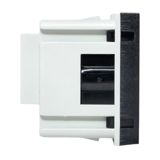 Розетка 45x45 с зазем., с защ. шторками, 90 градусов, черная, матовая EKF