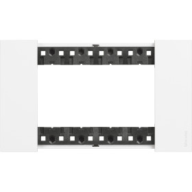 BT Living now Белый Рамка итальянский стандарт 4 мод.