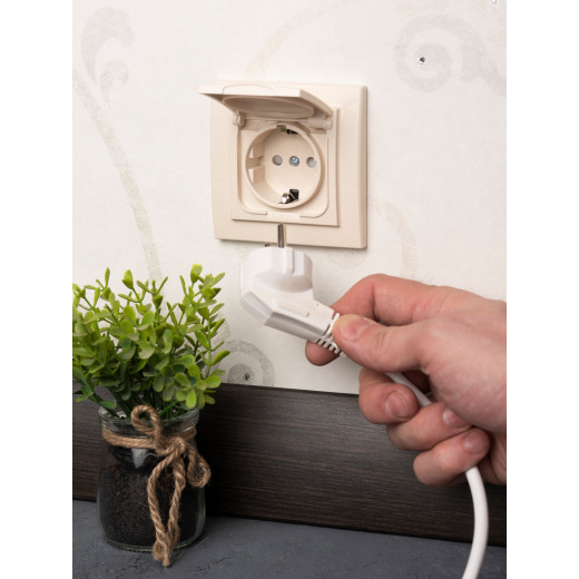 Минск Розетка 1-местная СП с/з с крышкой 16А бежевая с защ. штор. IP44 EKF