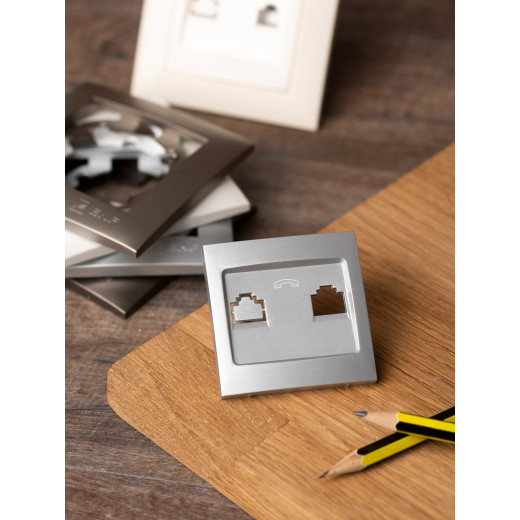 Валенсия лицевая панель розетки Phone 1-местная сталь EKF PROxima