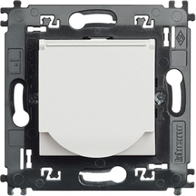 BT LL Бел Розетка 2К+З с крышкой и суппортом.