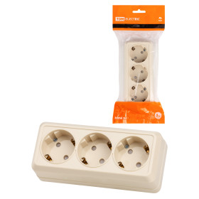 TDM Розетка 3-х местная горизонтальная 2П+3 открытой установки IP20 16A с з/ш сл. кость 