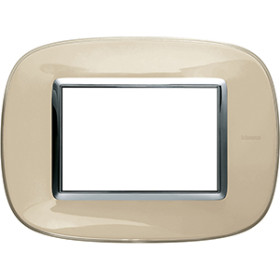 BT Axolute Бежевая карамель Рамка 3 мод эллипс.