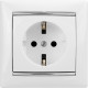 Розетка с заземлением - Legrand Valena - без шторок 16А 250В винтовые зажимы - белый