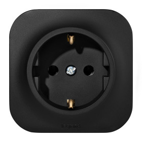 Legrand Quteo IP20 Чёрный матовый Розетка с заземлением без шторок 16А 250В винтовые зажимы накладной монтаж.