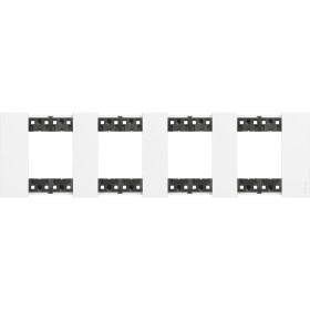 BT Living now Белый Рамка немецкий стандарт 4 поста (2+2+2+2 мод).