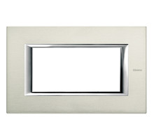 BT Axolute Алюминий Рамка 4 мод прямоугольная.