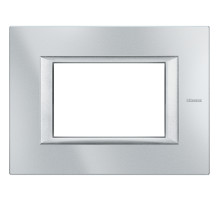 BT Axolute Алюминий Рамка декоративная прямоугольная итальянского стандарта. Монохром. 3 модуля..