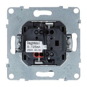 Legrand/Daccord SUNO Алюминий Выключатель 10АХ 250В с подсветкой/индикацией. Безвинтовые зажимы..