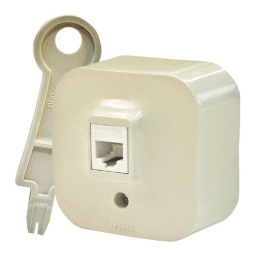 Розетка телефонная RJ11 - Legrand Quteo - IP20 накладной монтаж - слоновая кость