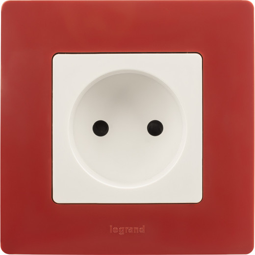 Розетка без заземления - Legrand Etika - со шторками 16А 250В винтовые зажимы - белый