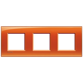 BT LL Оранжевый Рамка прямоугольная, 2+2+2 поста.