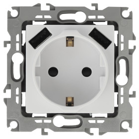 ЭРА Розетка Серия 12 12-4109-01 2P+E 16A-250В штор. с 2xUSB 5В-3А белый