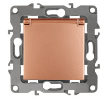 ЭРА Розетка Серия 12 12-2103-14 2P+E Schuko со шторками с крышкой 16A-250В IP20 медь