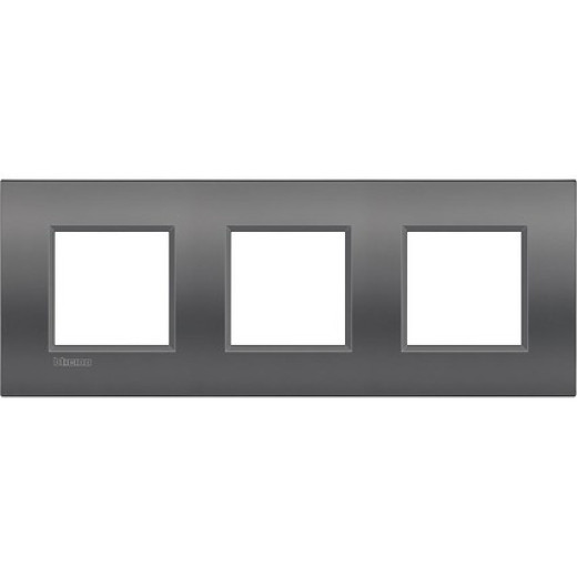 Livinglight. Рамка Air, немецкий стандарт 2+2+2 мод. Цвет 