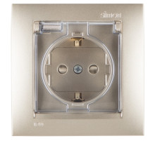 Simon 15 Шампань Розетка с/з, со шторками, с крышкой, IP44, 16А, 250В, винт.зажим