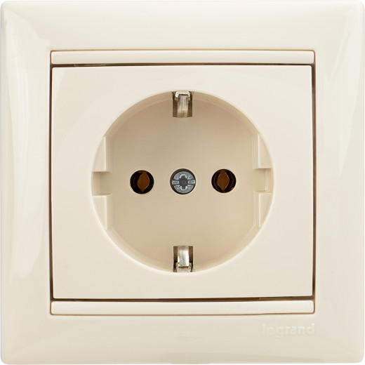 Розетка с заземлением - Legrand Valena - без шторок 16А 250В винтовые зажимы - слоновая кость