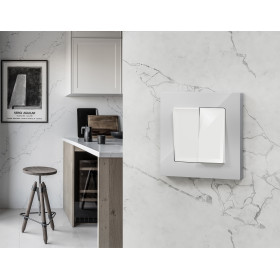 MA103030 Комплект механизма 2-клавишного перекрестного выключателя 10A-250V ALFA Белый глянец QUANT (AP1030, VM125)