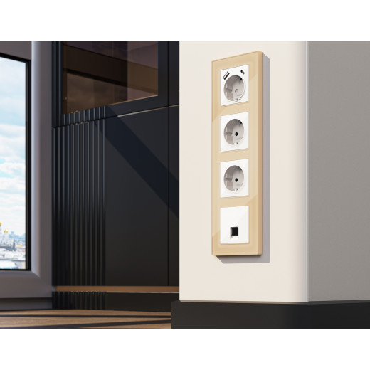 MA112005 Комплект механизма компьютерной розетки RJ-45 экранированной с автоматической защитной шторкой ALFA Белый глянец QUANT (AP1120, VM185)