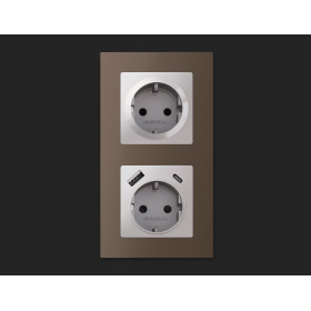 MA410010 Комплект механизма электрической розетки ALFA Серебро глянец 2USB A+C 20W (быстрая зарядка) с/з QUANT (AP4100, VM160)