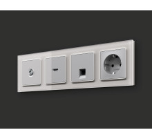 MA412005 Комплект механизма компьютерной розетки RJ-45 экранированной с автоматической защитной шторкой ALFA Серебро глянец QUANT (AP4120, VM185)