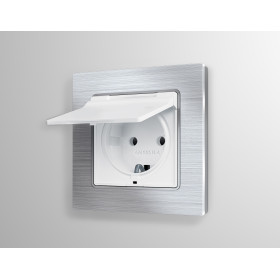 MA128010 Комплект механизма электрической розетки ALFA Белый матовый с/з с шторками и крышкой IP44 QUANT (AP1280, VM141)