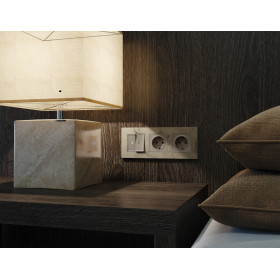 MA366010 Комплект механизма электрической розетки ALFA Серо-бежевый матовый с/з на винтовых зажимах QUANT (AP3660, VM141)