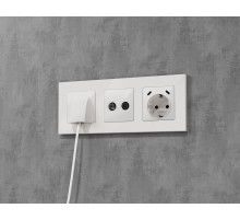 AP1158 Лицевая панель ALFA (Белый глянец) для вывода кабеля QUANT