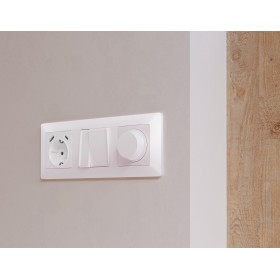 AP2100 Лицевая панель ALFA (Жемчуг) для электрической розетки с/з со шторками 2USB A+C QUANT