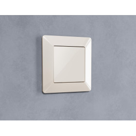 AP3160 Лицевая панель ALFA (Бежевый глянец) заглушка для суппорта QUANT