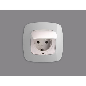 OP2080 Лицевая панель OMEGA (Жемчуг) для электрической розетки с/з со шторками и крышкой IP44 QUANT