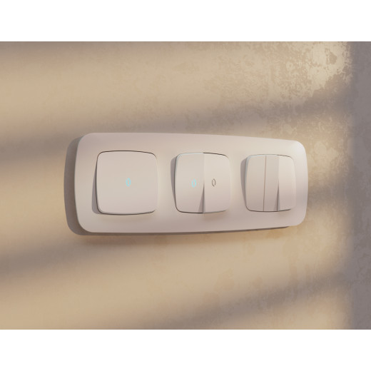 OP2050 Лицевая панель OMEGA (Жемчуг) для 3-кл выключателей QUANT