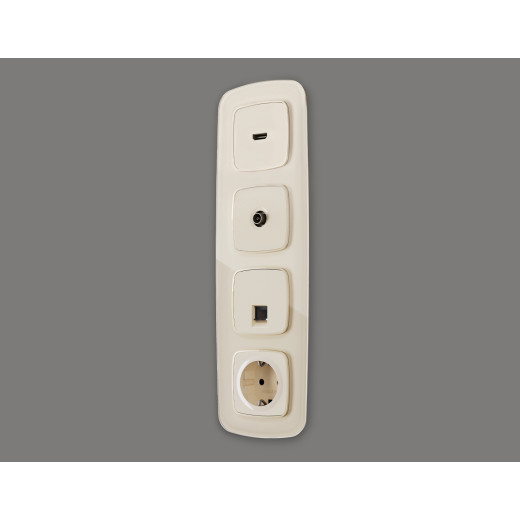 OP3140 Лицевая панель OMEGA (Бежевый глянец) для HDMI розетки QUANT