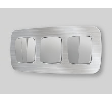 OP4010 Лицевая панель OMEGA (Серебро глянец) для 1-кл выключателей QUANT
