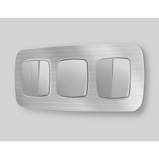 OP4010 Лицевая панель OMEGA (Серебро глянец) для 1-кл выключателей QUANT