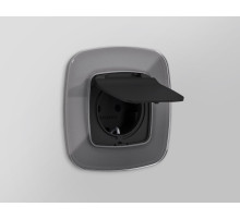 OP8080 Лицевая панель OMEGA (Черный матовый) для электрической розетки с/з со шторками и крышкой IP44 QUANT