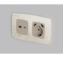 OP3710 Лицевая панель OMEGA (Серо-бежевый матовый) для розетки 2USB A+C QUANT