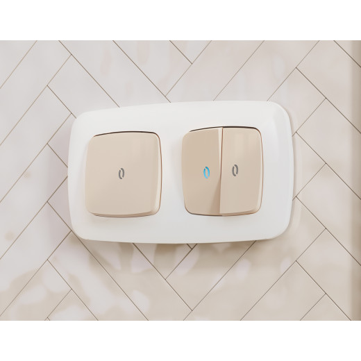 OF140104 Рамка OMEGA Ecta (Белый глянец) 4-ая