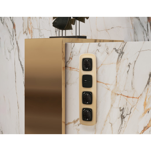 OF320603 Рамка OMEGA Radian (Шампань Стекло органическое) 3-ая