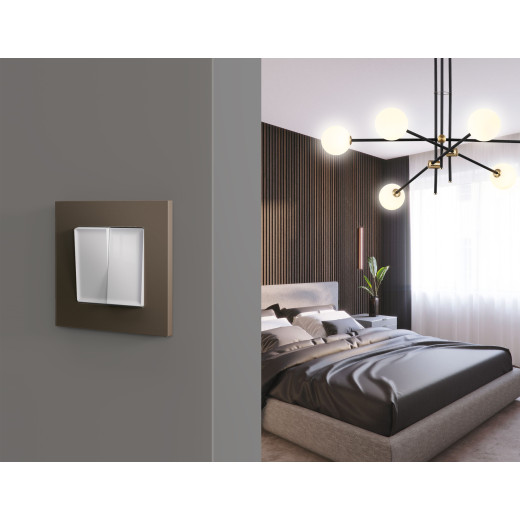 AF250633 Рамка ALFA Qubi (Темная бронза матовый) 3-ая