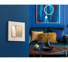 AF250334 Рамка ALFA Qubi (Бежевый матовый) 4-ая