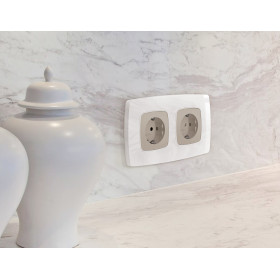 OF940101 Рамка OMEGA Opera (Белый мрамор) 1-ая