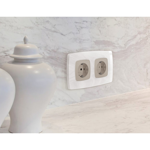 OF940102 Рамка OMEGA Opera (Белый мрамор) 2-ая