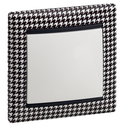 Legrand Valena Бел Переключатель 1-клавишный