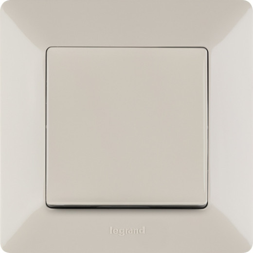 Legrand Valena LIFE DIY Сл.кость Выключатель 1-клавишный 10А 250В