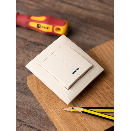 EKF PROxima Валенсия выключатель 2-кл. 10А кремовый с индикатором