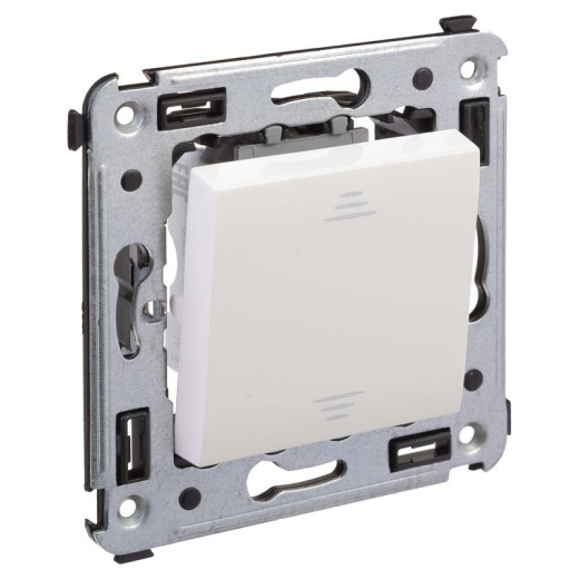 DKC Avanti Выключатель одноклавишный в стену, 