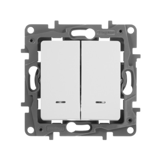 Legrand Etika Белый Переключатель 2-клавишный с подсветкой, 10А, Автоматические клеммы