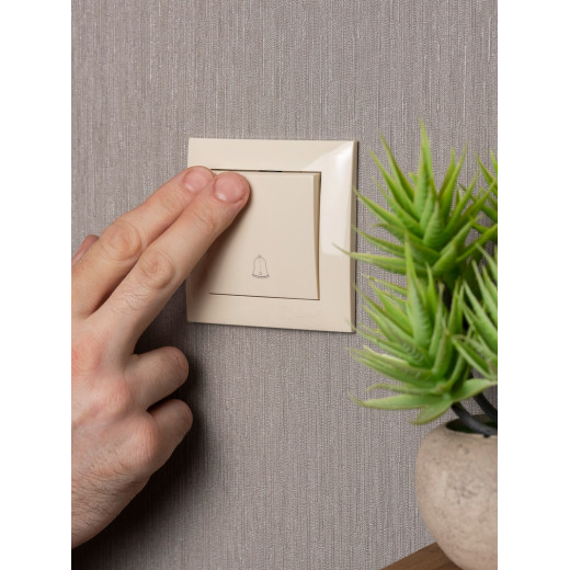 EKF PROxima Валенсия кнопка звонка 10А кремовая